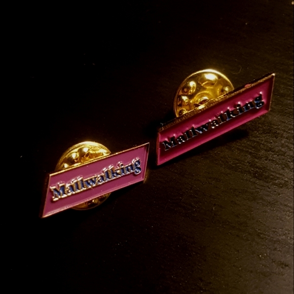 {FWP} Mallwalking Pin - Picture 3 of 7